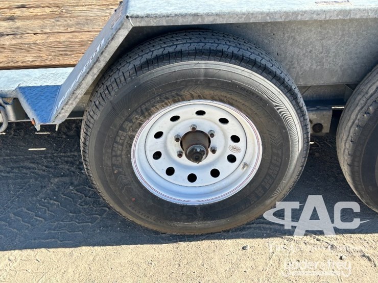 2024-felling-ft-10it-i-g-tiltbed-equipment-trailer,-9,980#-gvwr,-80"x18'-deck.-image-5