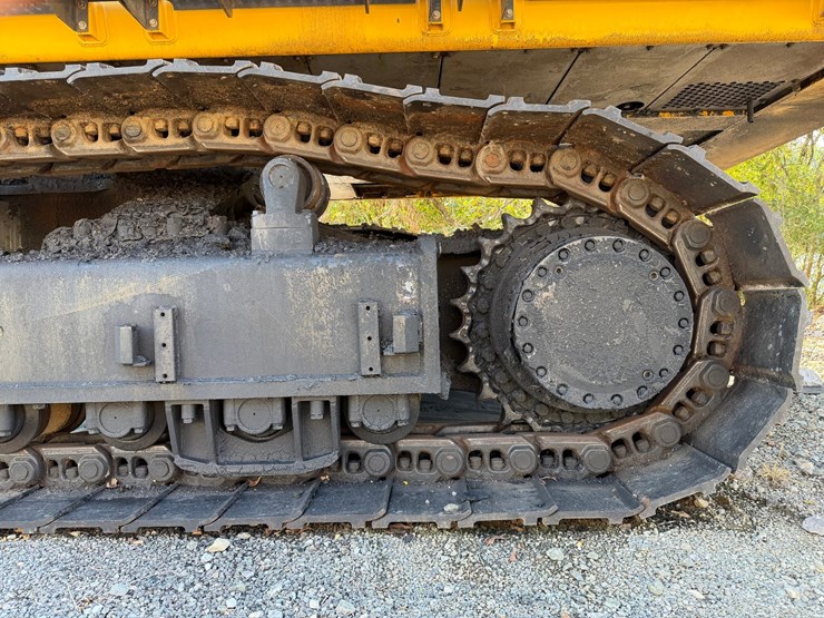 #4098-•-2015-john-deere-870g-lc-excavator-image-188