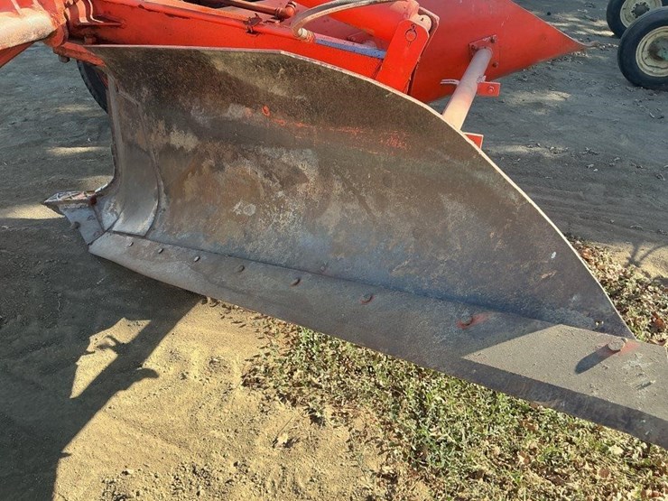 yonkers-johnson-300a-pull-v-ditcher-image-5