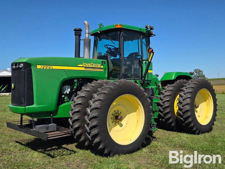 2004-john-deere-9220-4wd-tractor-image-1