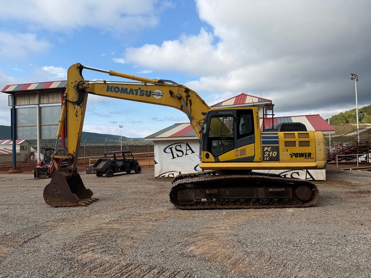 #4089-•-2014-komatsu-pc210-lc-excavator-image-2