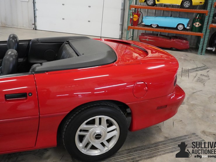 run-#57---1994-chevrolet-camaro-z28-convertible-image-17