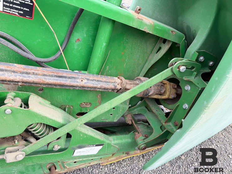 2017-john-deere-635fd-draper-header-image-40