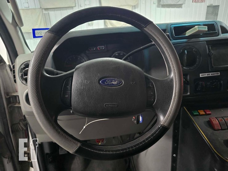 2012-ford-e350-sd-image-10