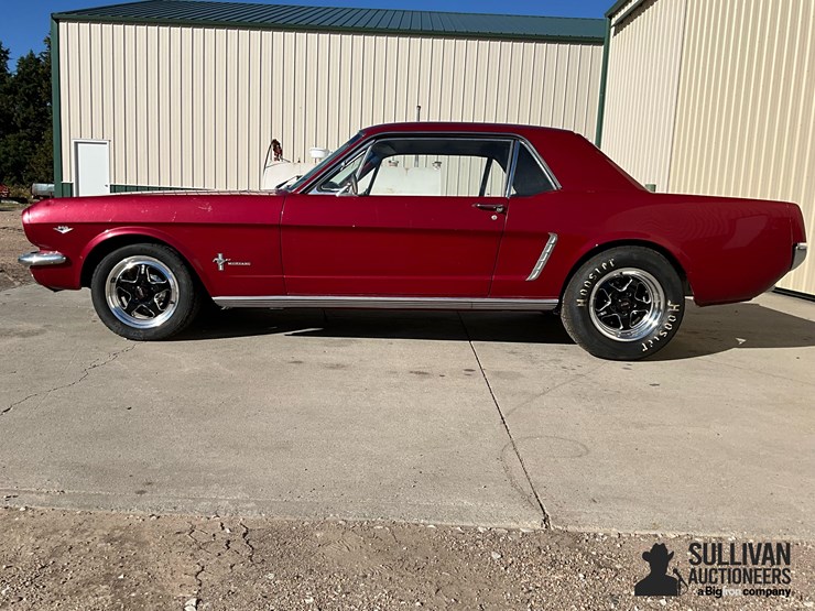 1966-ford-mustang-2-door-coupe-image-8
