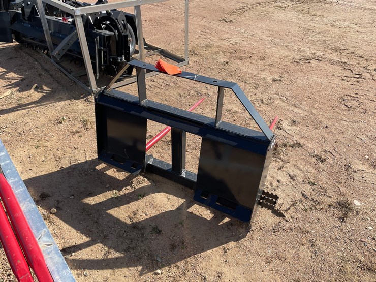 #4115-•-landhonor-skid-steer-bale-spear-attachment-image-5