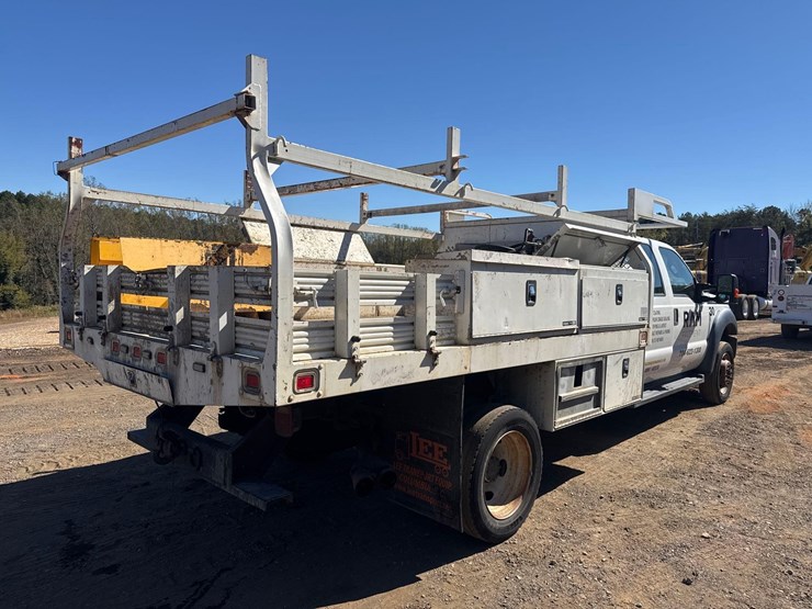 2016-ford-f550-image-6