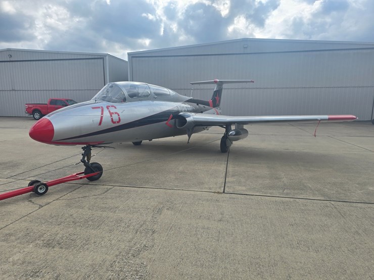 #246892-•-aero-l-29-delfin-jet-image-1