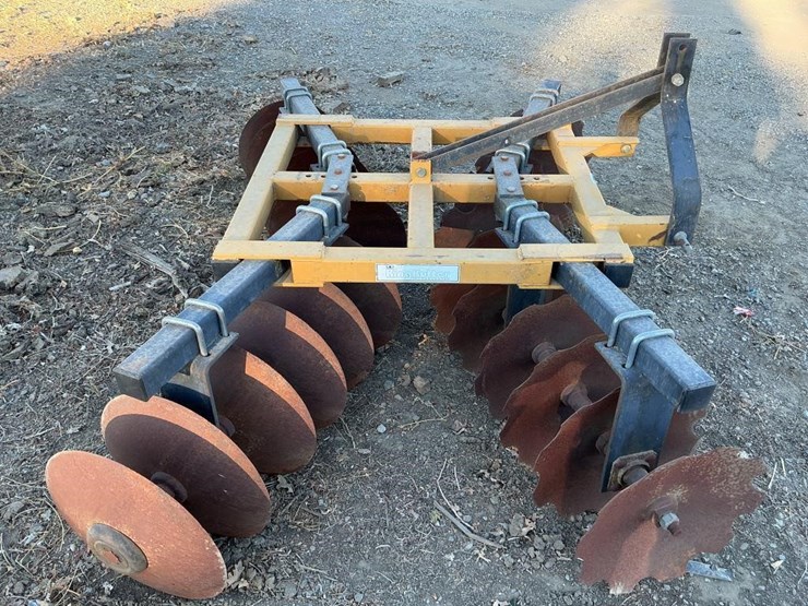 king-kutter-8'-3-pt-offset-disc-image-3