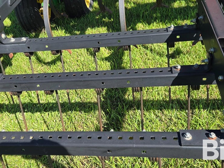 2011-john-deere-2210-field-cultivator-image-20