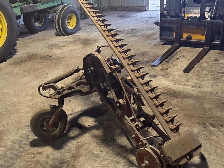 international-sickle-mower-image-3