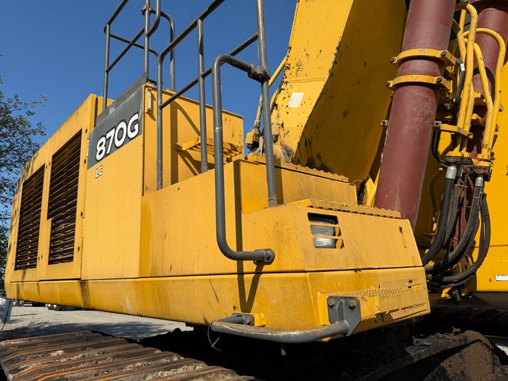 #4098-•-2015-john-deere-870g-lc-excavator-image-63