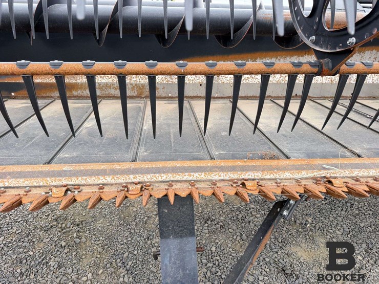 2019-macdon-fd135-draper-header-image-18