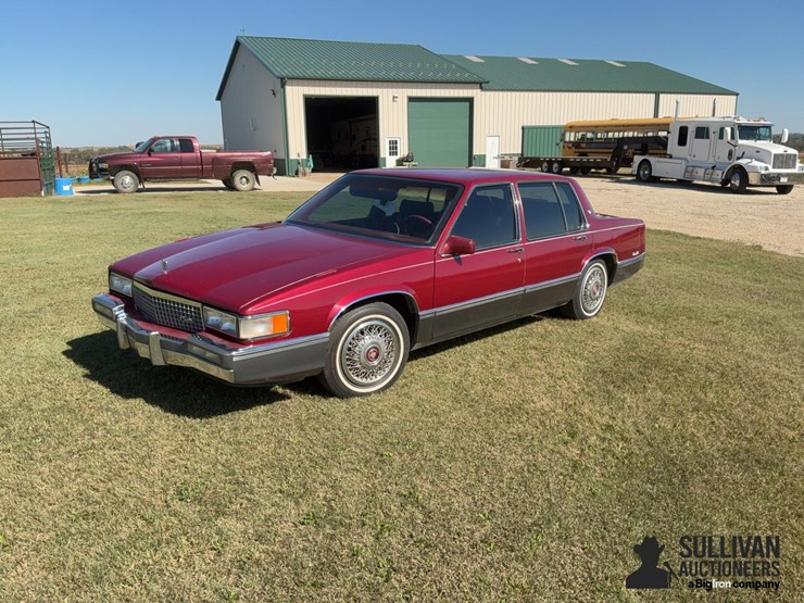 1989-cadillac-sedan-deville-car-image-1