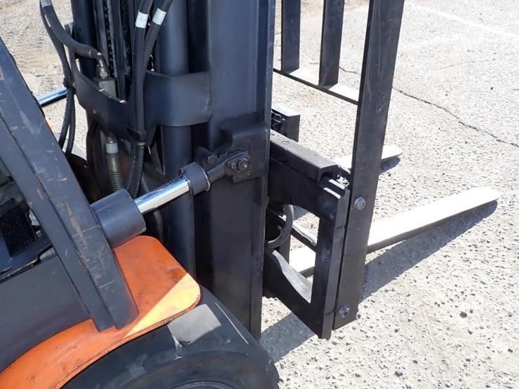 2008-doosan-b25x-5-forklift-image-9