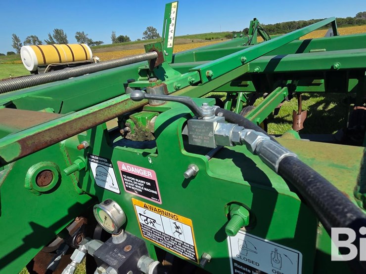 2010-john-deere-2700-mulch-ripper-image-17