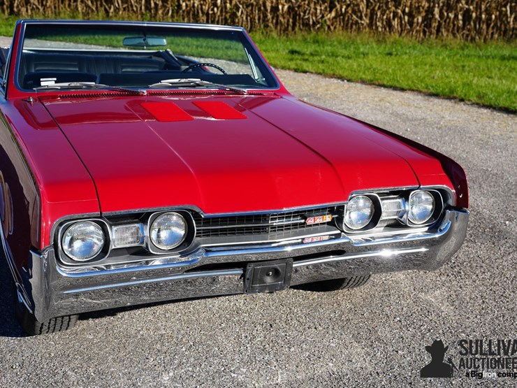 run-#85---1967-oldsmobile-442-convertible-image-12