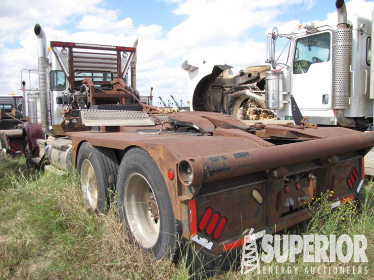 2011-kenworth-w900b-t/a-day-cab-road-winch-truck-image-3
