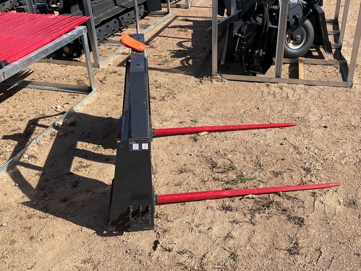#4103-•-landhonor-skid-steer-bale-spear-attachment-image-7