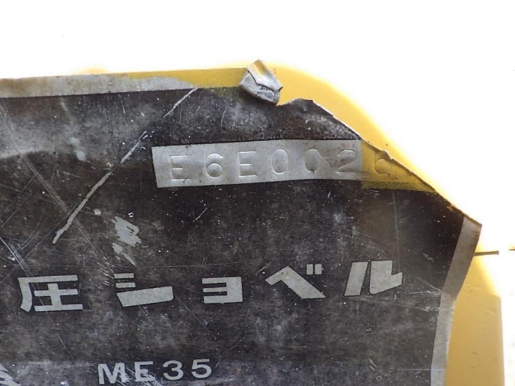 mitsubishi-me35-image-32