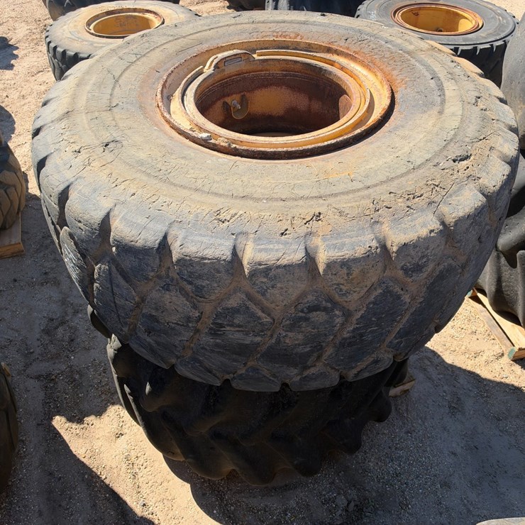 #41531 • VARIOUS EQUIPMENT TIRES