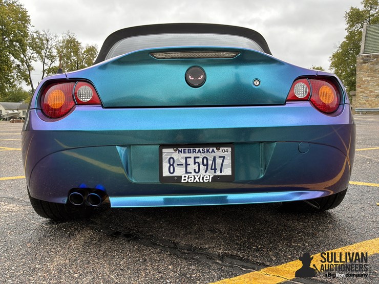 2004-bmw-z4-2.5i-2-door-convertible-roadster-image-18