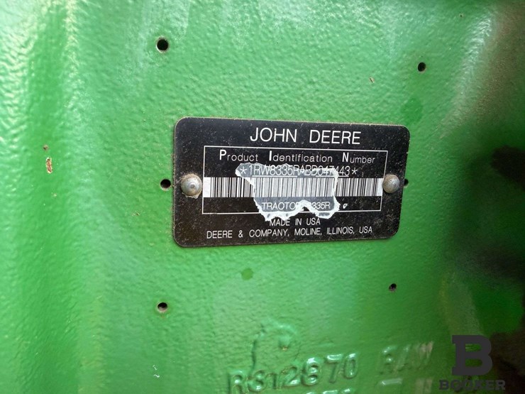 2011-john-deere-8335r-tractor-image-67