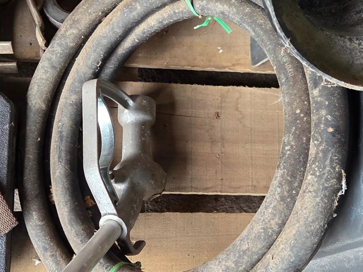 pallet-of-misc-tools-image-19