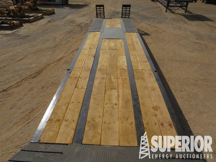 2007-pitts-lb50-3-axle-dovetail-equipment-trailer-image-5