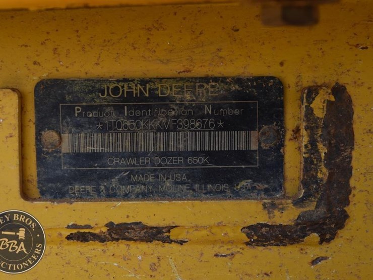 2021-deere-650k-image-48