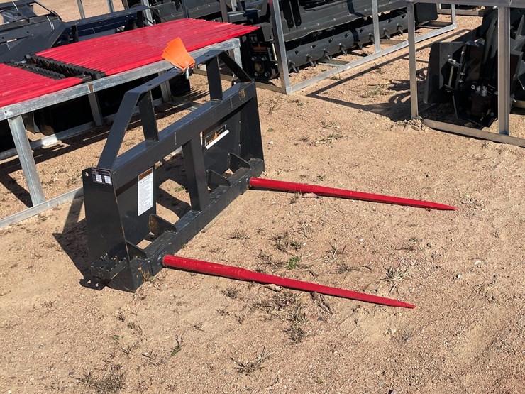 #4098-•-landhonor-bale-spear-frame-attachment-image-11