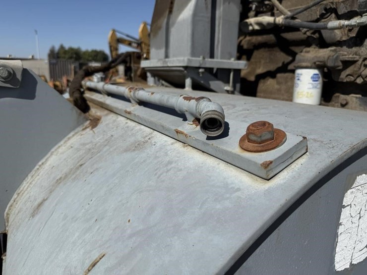 2005-asphalt-zipper-az-480hd-asphalt-grinder-image-21