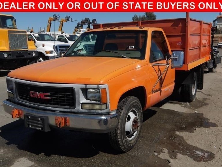 1995-gmc-sierra-3500-image-1