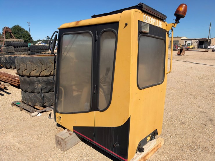 #41544-•-enclosed-cab-for-cat-m318-image-4