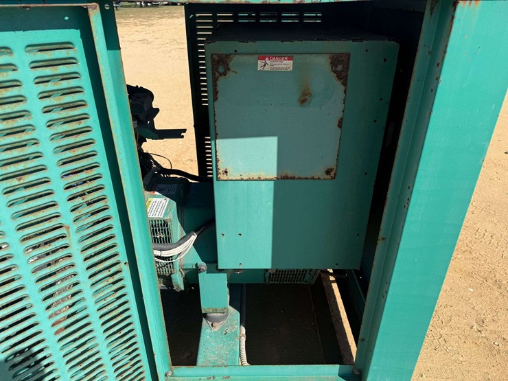 cummins-power-generation-commercial-stationary-diesel-generator-(96-actual-hours)-image-16