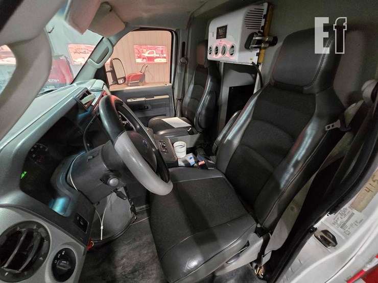 2012-ford-e350-sd-image-9