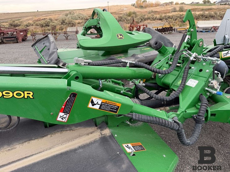 john-deere-front/rear-moco-combo-mower-image-12