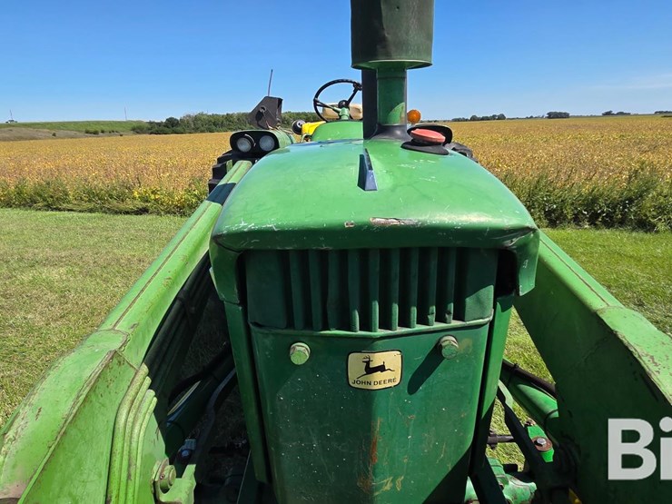 1968-john-deere-4020-2wd-tractor-image-9