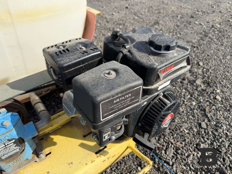 110-gallon-skid-sprayer-image-7