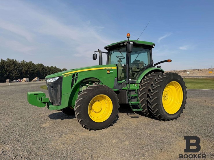 2011-john-deere-8335r-tractor-image-1