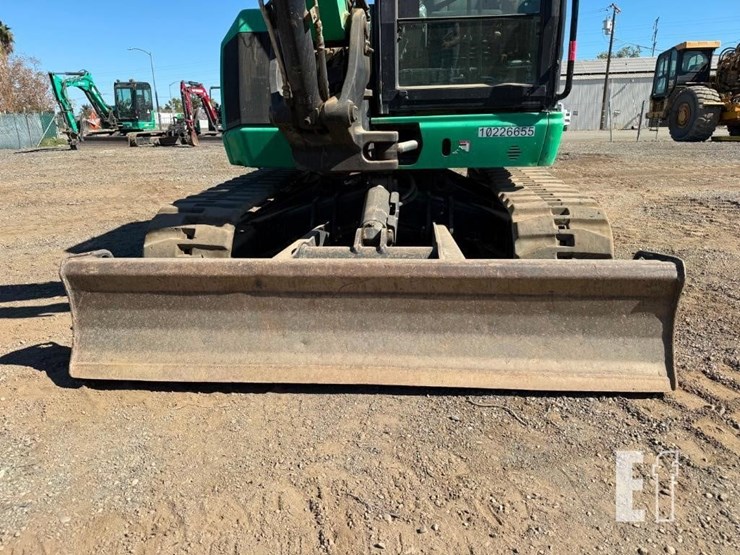 2019-jcb-85z-1-image-12