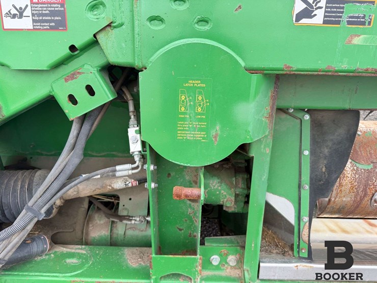 2017-john-deere-635fd-draper-header-image-27