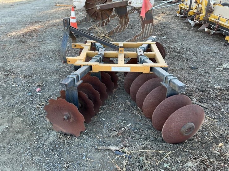 king-kutter-8'-3-pt-offset-disc-image-6
