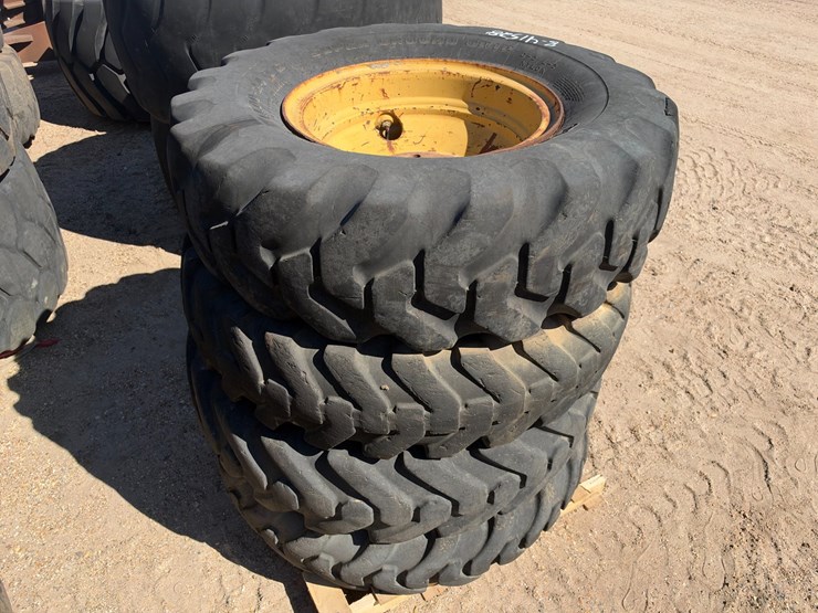 #41528-•-various-equipment-tires-image-2