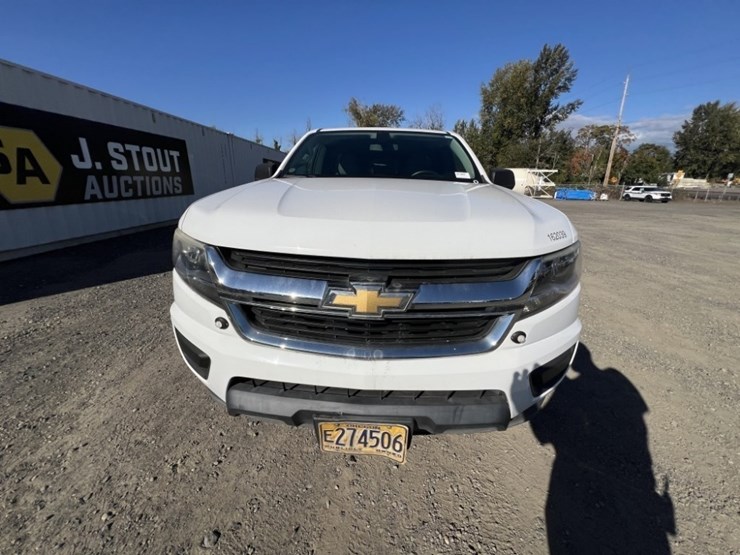 2016-chevrolet-colorado-image-19