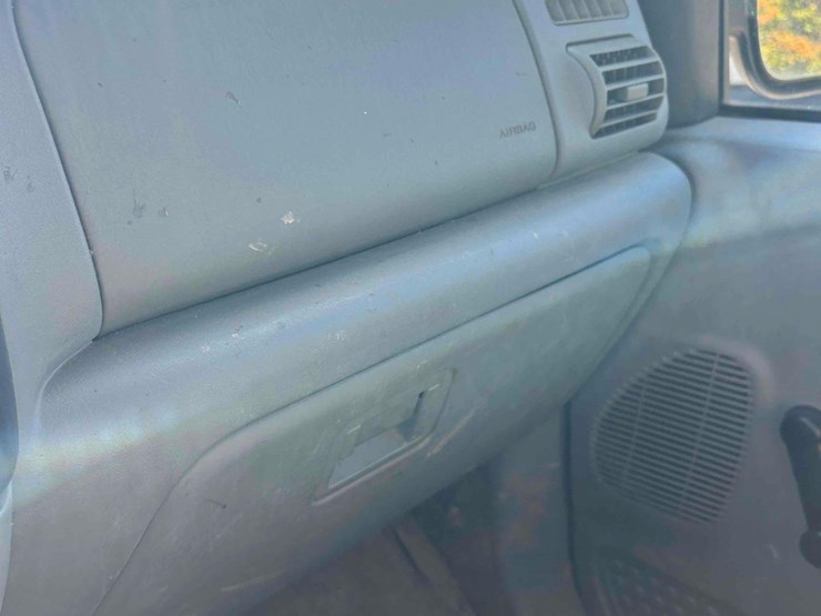 2005-ford-f250-xl-super-duty-s/a-regular-cab-sevice-truck-image-26