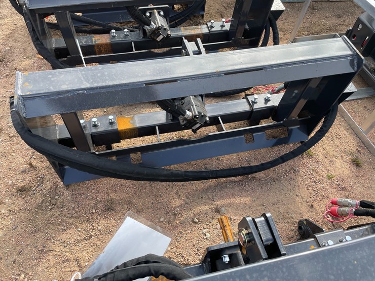 #4119-•-landhonor-skid-steer-3-point-hitch-adapter-image-4