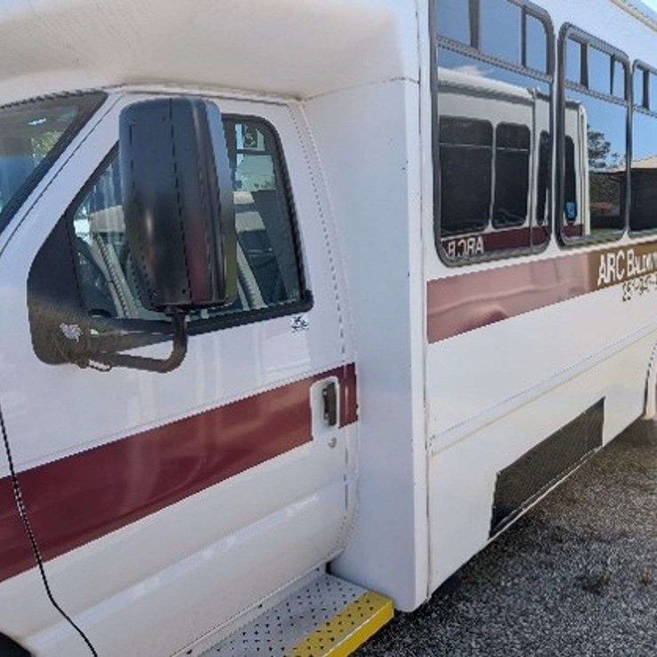 2017 Ford E-450 Handicapped Shuttle Bus, 6.8 Liter V10 Gas, Automatic,
