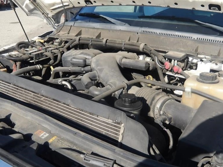 2015-ford-f450-xlt-image-8