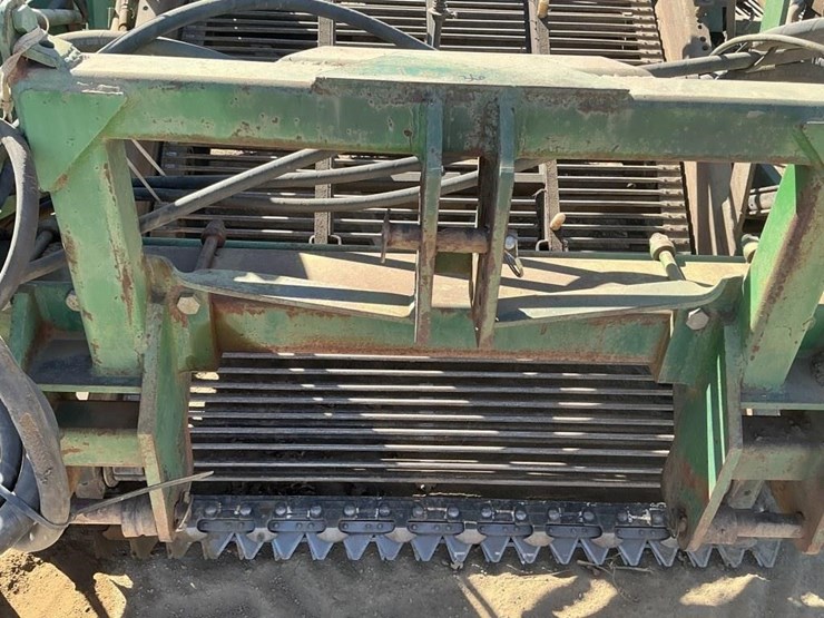 pickett-t-660-5'-3-pt-hyd.-vine-diverter-image-6